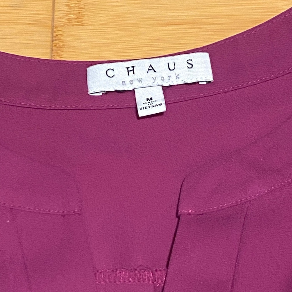 Chaus New York Berry Split Neck Blouse Size Medium - Picture 3 of 3